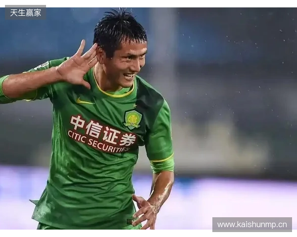 邵佳一：国足没有梅西C罗姆巴佩，不可能把球给一个人就解决问题