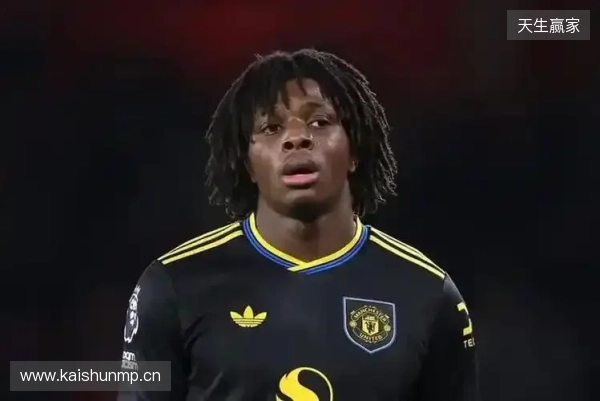 TA:曼联球员多古腿筋受伤,预计伤缺10周